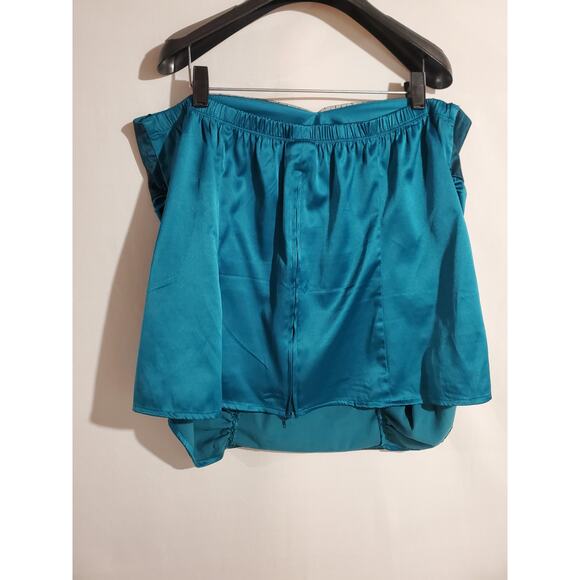 Vtg Torrid Satin Lace Sleeveless Top Plus Size 2X Y2K Sexy Going Out Whimsigoth - Picture 4 of 10